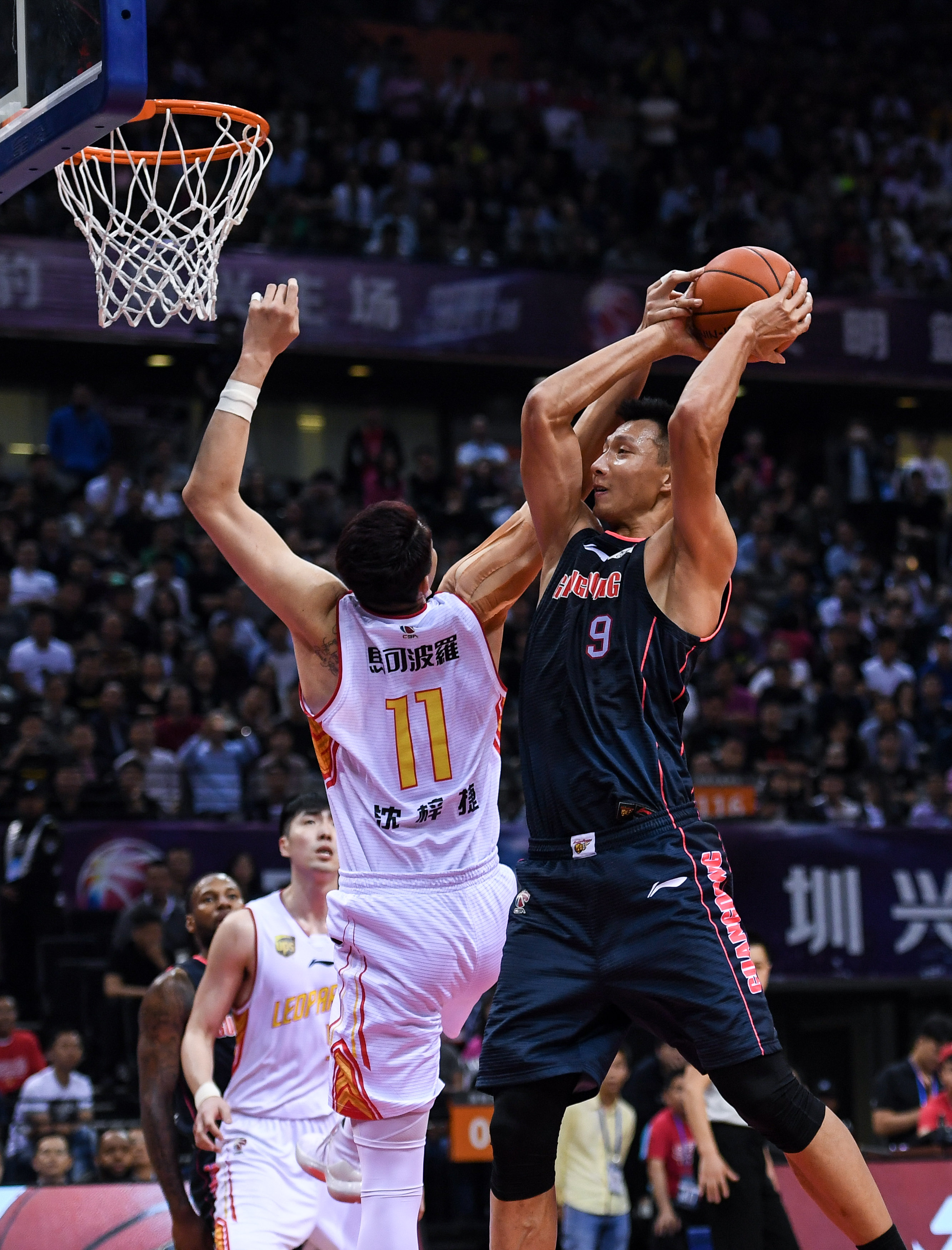 体育世界女排联赛：两度落后强势翻盘 塞尔维亚3-2日本