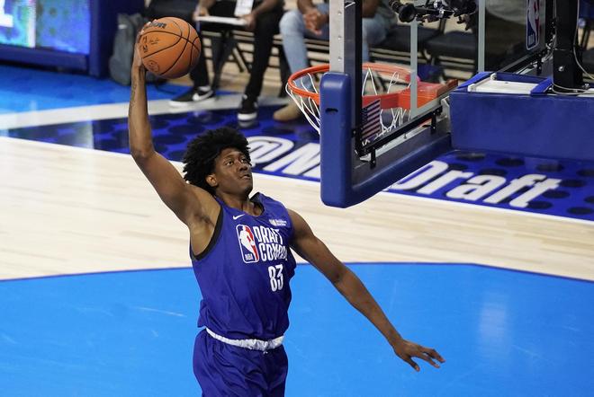 队增加了士 队增加了士