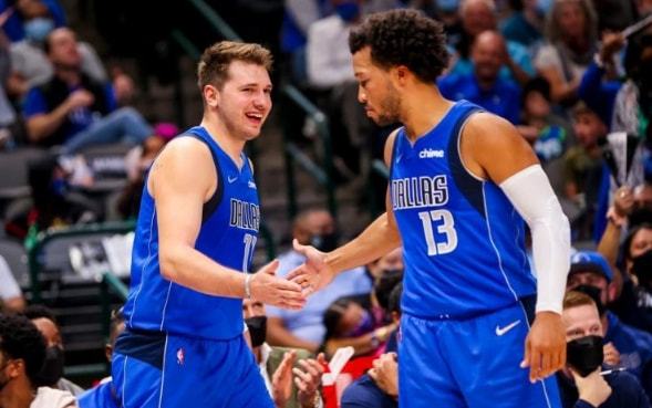 球被反打 球被反打